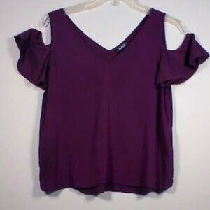 a.n.a A New Approach Top with Cold shoulders. Purple-Size: PM